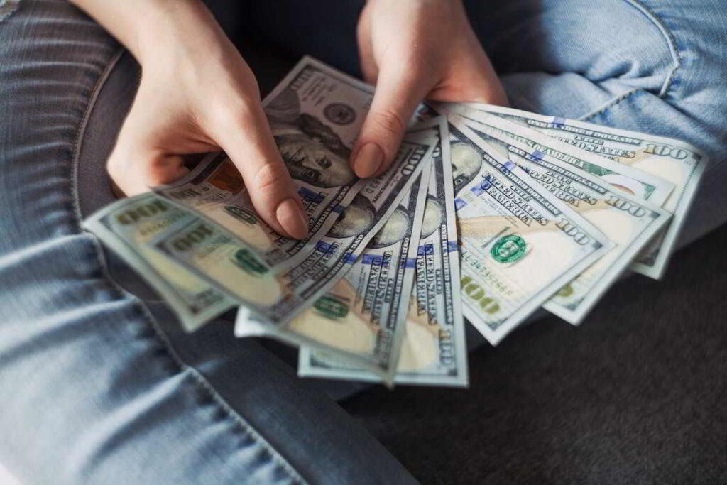 The Ultimate Guide to Making Money Online for Free